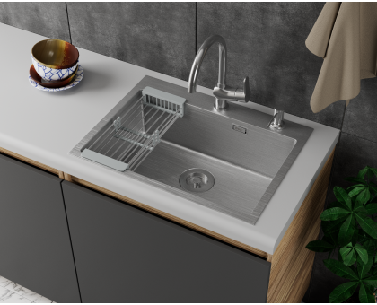 Кухонная мойка нерж.сталь сатин D&K DKS604504, в комплекте с сифоном, корзиной, дозатором